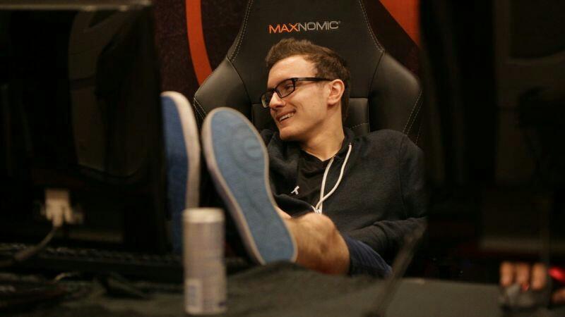 5 Fakta Seru tentang Miracle Dota 2: Sang 9K MMR Pertama di Dunia!