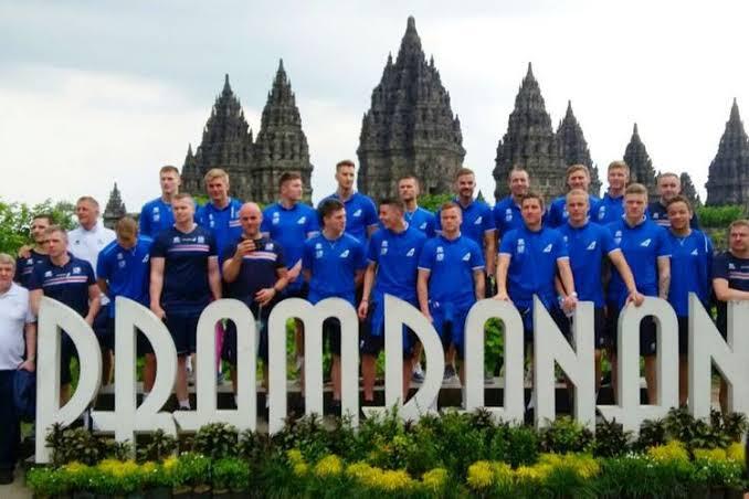 Timnas Islandia Terkesan Dengan Prambanan