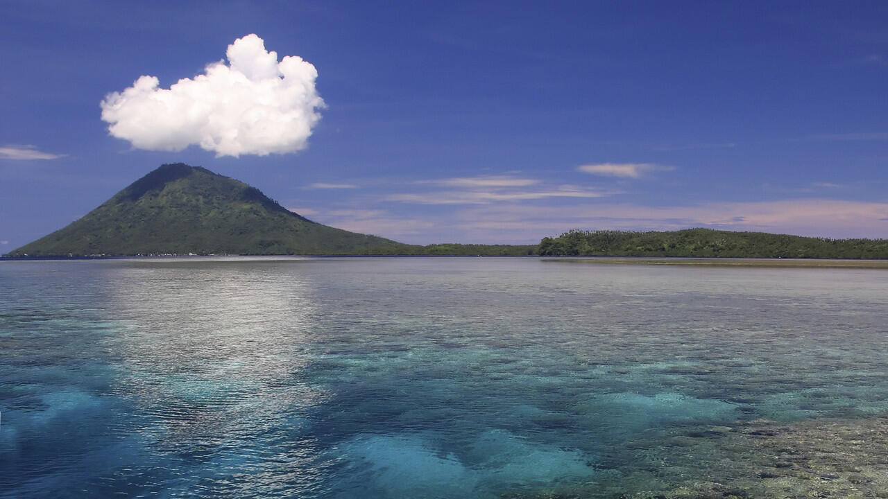 10 Wisata Alam Terkeran Yang Wajib Dikunjungi