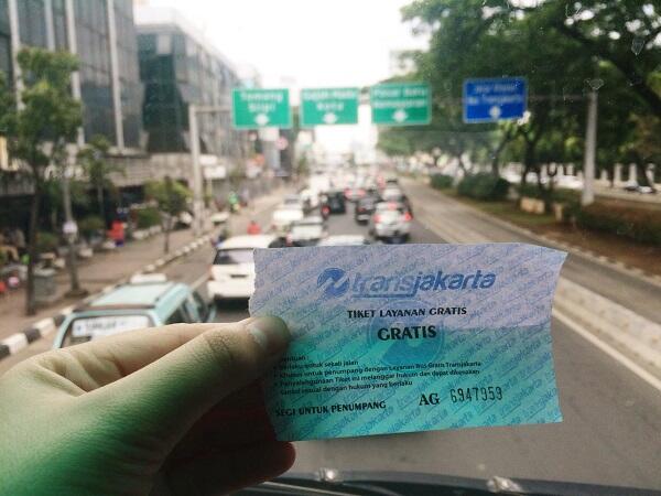 Naik Bus Tingkat Gratis Keliling Jakarta? Begini Caranya! 