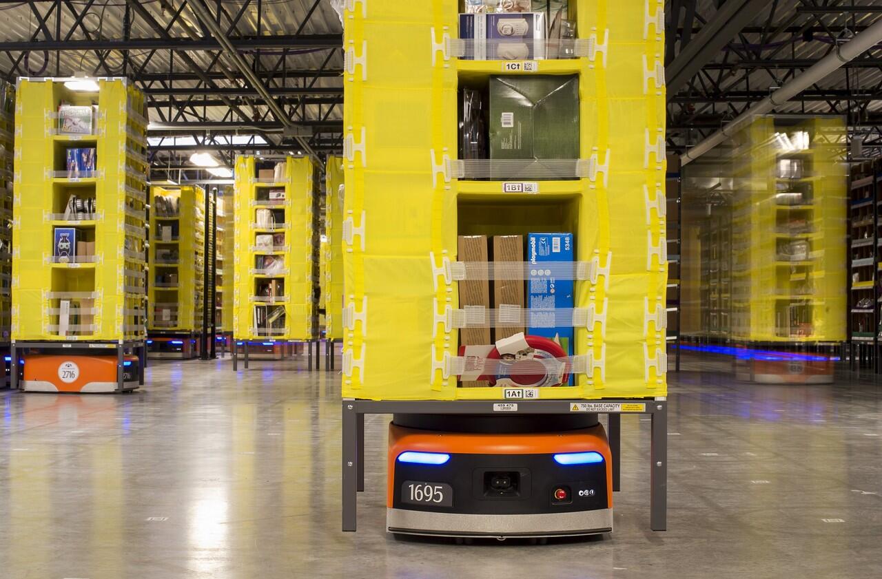Amazon Kini Memiliki 45.000 Robot Pekerja