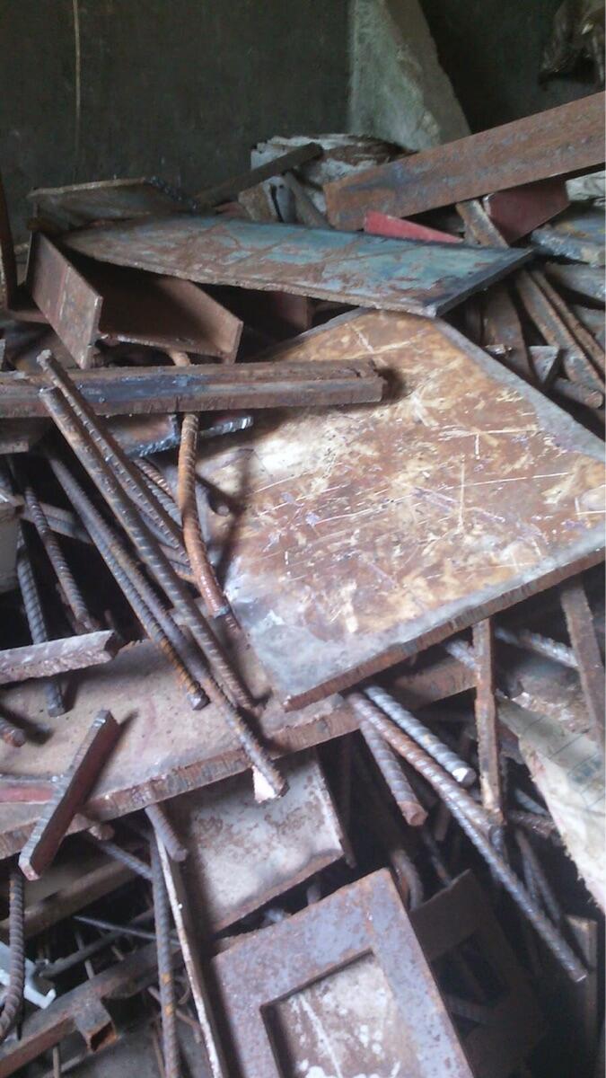 Terjual TERIMA JUAL BELI BESI  TUA SCRAP  LIMBAH HARGA  