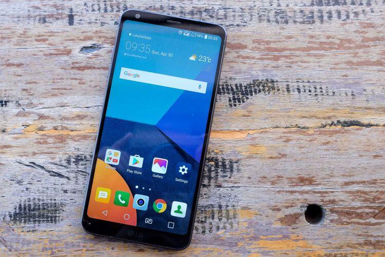12 Smartphone yang Dinanti pada 2018