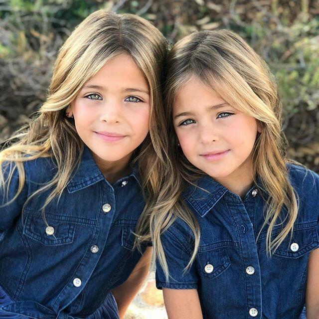 Potret Gadis Cilik Kembar Identik
nan Cantik!