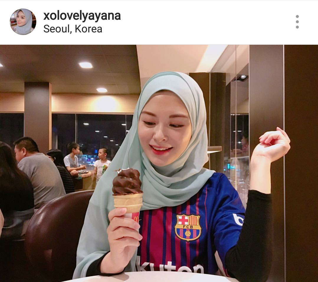 Ayana Jihye Moon, Hijaber Cantik Asal Korsel Sedang Berlibur Di Indonesia