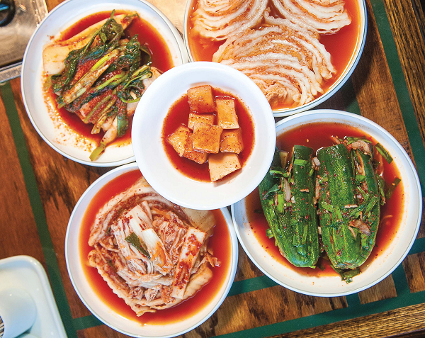 Ini Dia Jenis-Jenis Banchan Yang Bikin Penuh Meja Makan Orang Korea