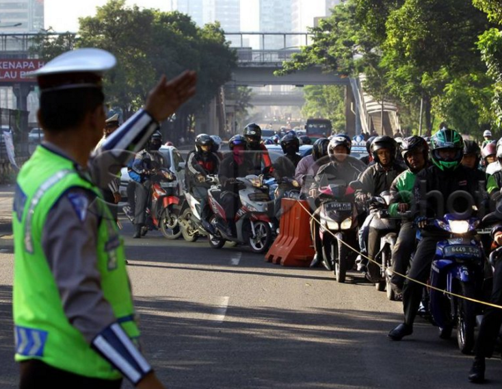 Uji Coba Lajur Khusus Sepeda Motor di Jalan Thamrin Mulai Senin