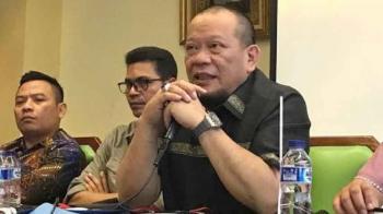 (VIDEO) Fadli Zon telepon soal 40 miliar, La Nyalla :&quot;Prabowo itu siapa?