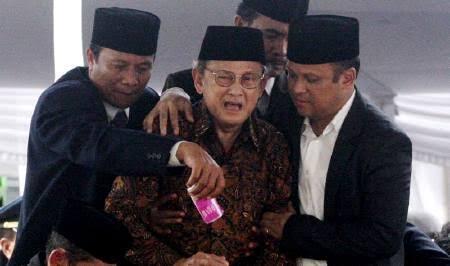 Moment Mengharukan Presiden Negeri Ini Ketika Menangis