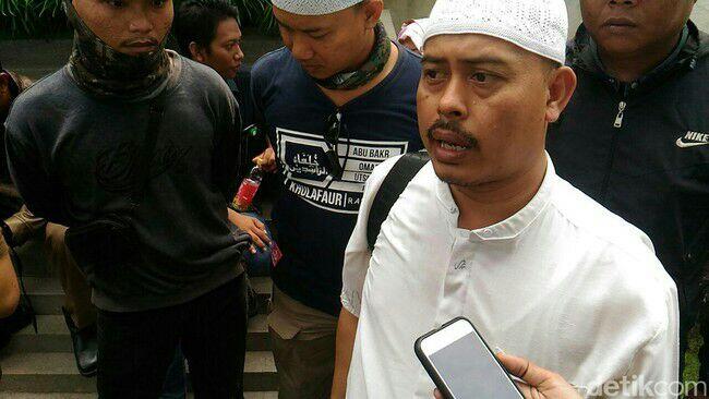 Tuntutan Belum Dijawab Facebook, FPI akan Bahas Langkah Lanjutan