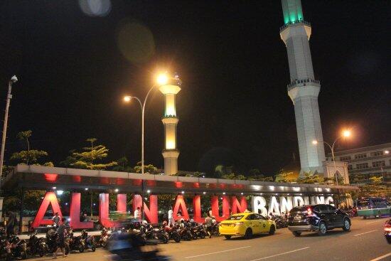 (Ini Dia+++) 5 Tips Agar Liburan di Bandung Tidak Menguras Kantong