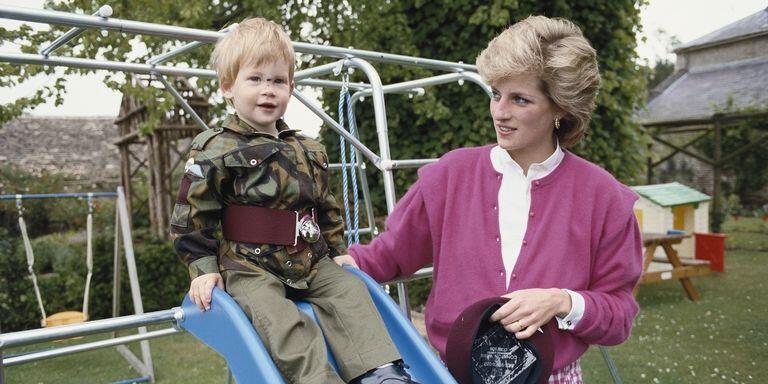&#91;GATSUONE INFO&#93; Mengenang Kebersamaan Lady Diana dengan Putranya, Bikin Iri deh!