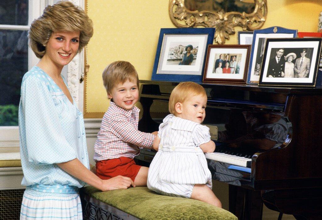 &#91;GATSUONE INFO&#93; Mengenang Kebersamaan Lady Diana dengan Putranya, Bikin Iri deh!
