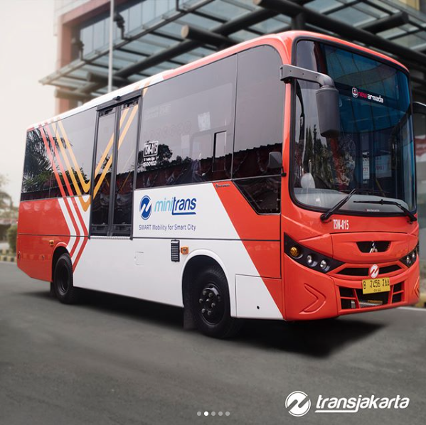 Minitrans, Bus Kecil yang Akan Menggantikan Metromini