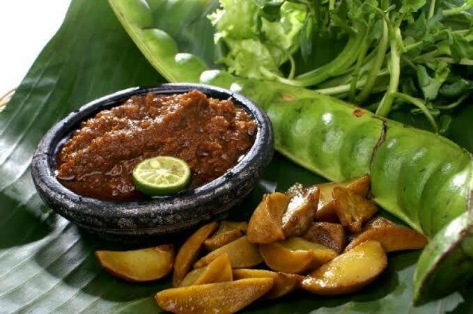 Antara Jengkol, Ketek, &quot;Celengan Semar&quot; Dan Aroma Khasnya