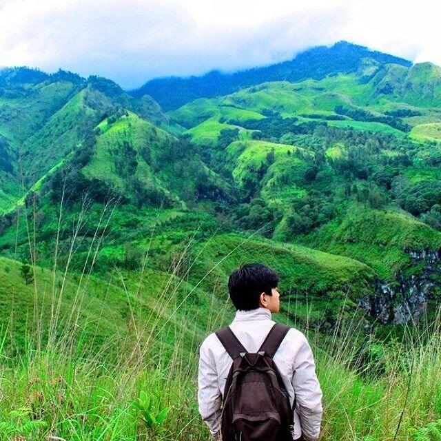 LELAH TAPI PUAS!! Perjalanan Ke Puncak Budug Asu, Tempat WIsata Lereng Gunung