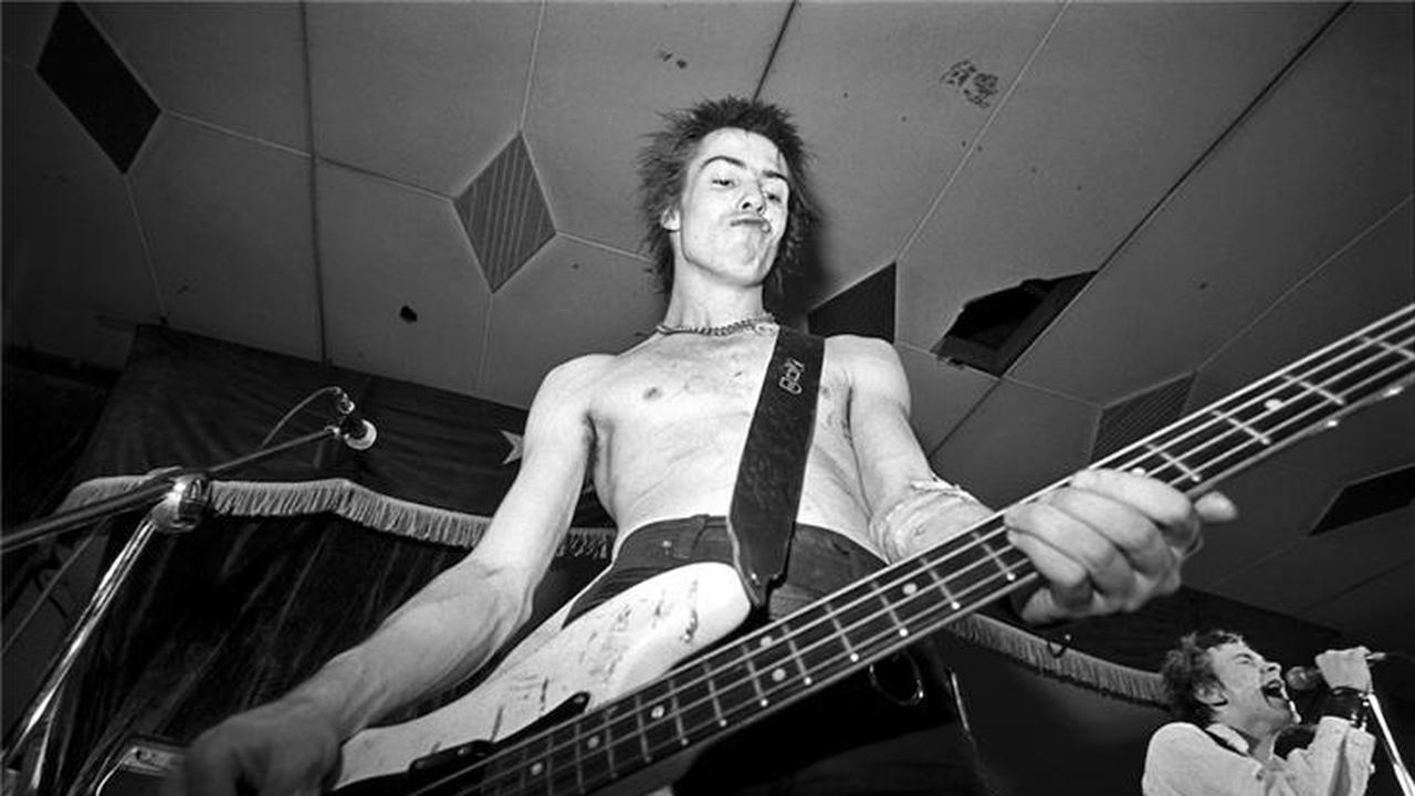 7 Tokoh Dunia Ini Ternyata Pernah Membuat Orang Lain Terbunuh