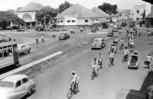 Begini Gan, Potret lawas becak yang lalu-lalang di jalanan Jakarta