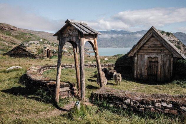 Eropa Utara: Beverina Castle, Ulfberht Swords, dan keberadaan greenland's viking