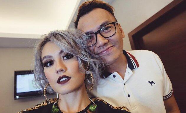 Kompak Tulis Kalimat Galau, Agnez Mo - Wijin Putus