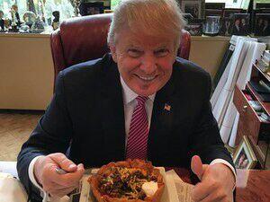 Trump Kolesterol Tinggi . Dokter Khawatir Serangan Jantung