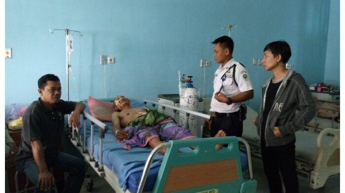 Tukang Ojek Ditusuk Seseorang yang Pura-pura Jadi Penumpangnya
