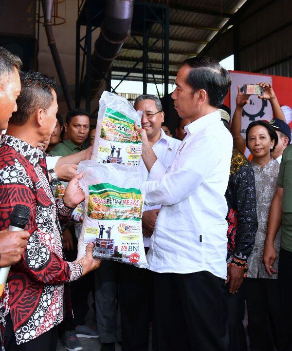 Presiden Ingin Petani Jual Hasil Panen dalam Bentuk Beras