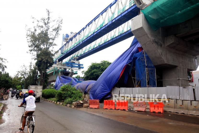 LRT Roboh, Proyek Infrastruktur Dinilai Belum Terapkan K3