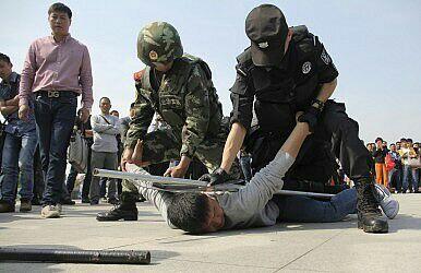 Muslim Uyghur: Korban Pembersihan Etnis Terbesar di Dunia.

