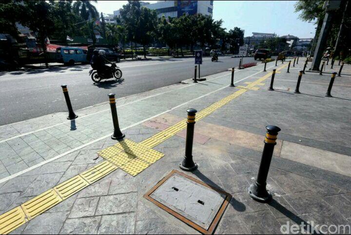 Foto: Before After, Kondisi Trotoar Jatinegara