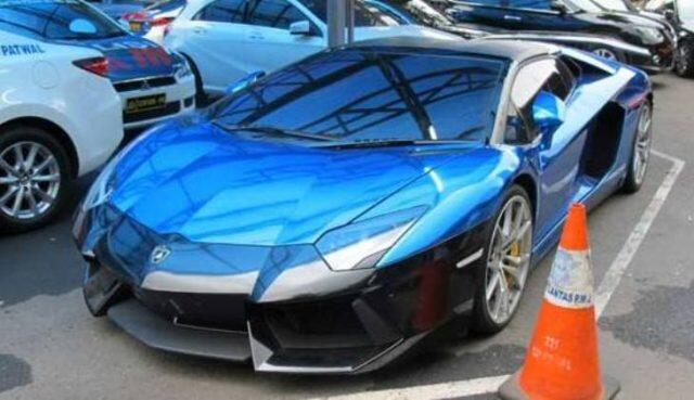 1.293 Mobil Mewah di Jakarta Tunggak Pajak