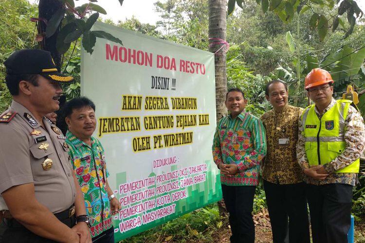 Pembangunan Pengganti Jembatan Gantung di Jagakarsa Selesai 4 Bulan