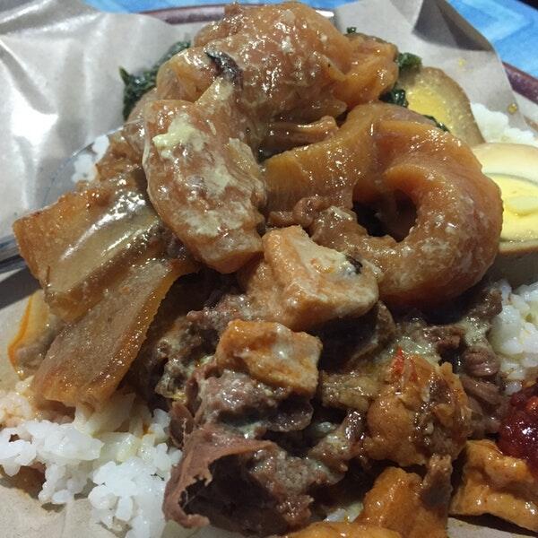 5 TEMPAT KULINER GUDEG TERENAK DI SEMARANG