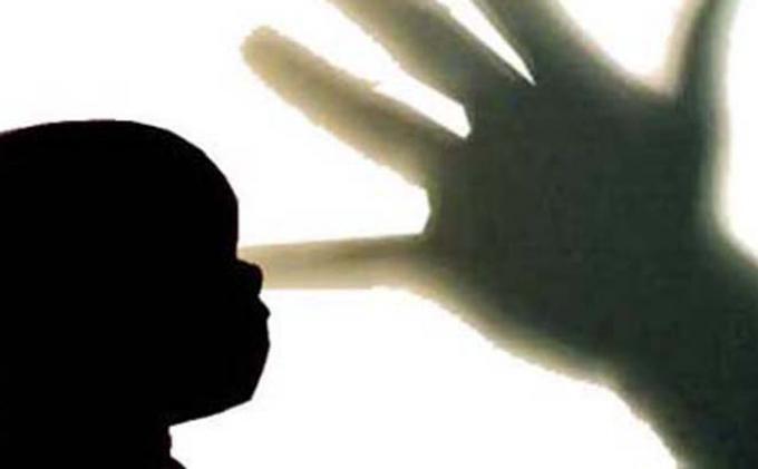 Murid SD Dianiaya Kepala Sekolah Gara-gara Telat Naikkan Bendera