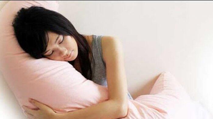 Manfaat Tidur Sambil Memeluk Guling Yang Jarang Diketahui Kaskus