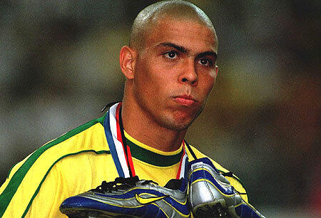 Legenda Sepakbola: Ronaldo de Lima