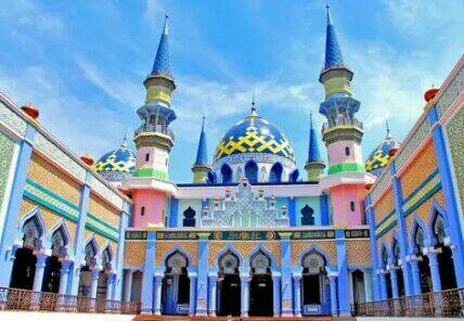 6 Masjid Paling Instagramable di Indonesia