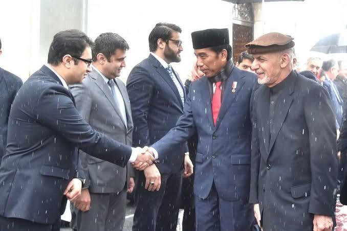 Presiden Yang Berani Datang Ke Wilayah Perang