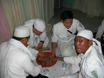 Selesaikan Demo Sopir Angkot, Sandiaga Akan Tiru Ilmu 'Makan Siang' Jokowi