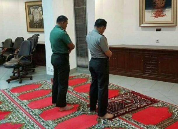 Persaudaraan Alumni 212 Minta Jokowi Copot Tito Karnavian