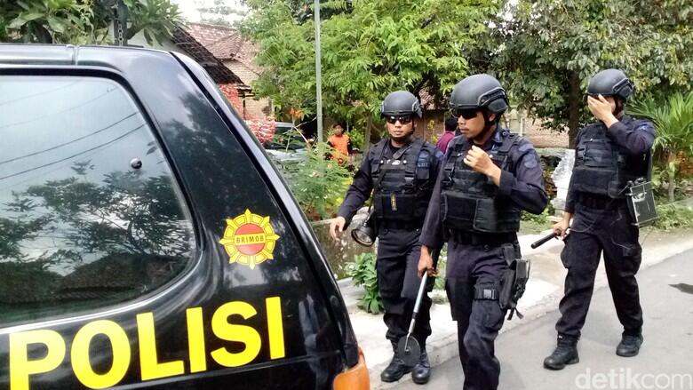 Ada 3 Terduga Teroris yang Ditangkap Densus 88 di Temanggung