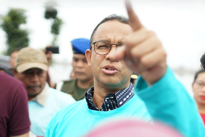 Anies Baswedan: Pelaku Jual-Beli Tenda PKL Jatibaru Akan Dihukum 