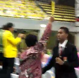 Gerindra Dukung Aksi Semprit Pluit Dan Kartu Kuning BEM UI Ke Jokowi
