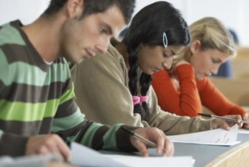 PERAN PSIKOTES DALAM SALAH SATU PERSYARATAN WAWANCARA KERJA