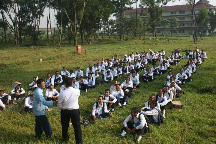 Dilan Antara Indahnya Masa Sekolah Dan Ane Yang Gak 