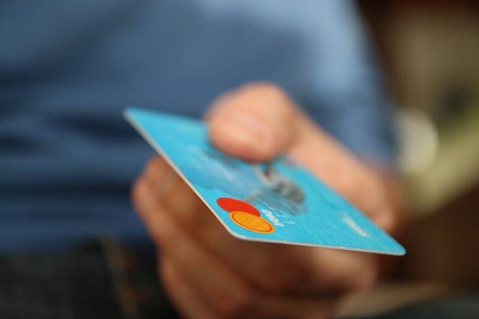 Transaksi kartu kredit minimal Rp1 miliar bakal dilaporkan