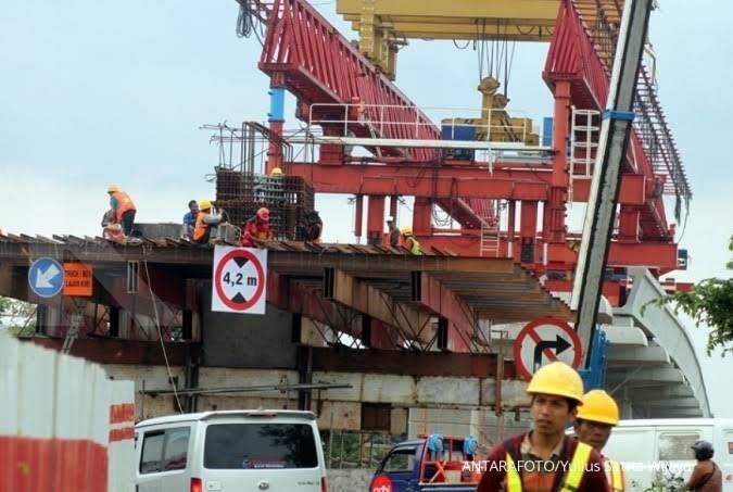 Crane Proyek Kereta Cepat di Matraman Jatuh, 4 Orang Tewas