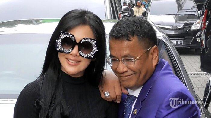 Hotman Paris Tegaskan Mobil Mewah Bukan buat Cari Janda