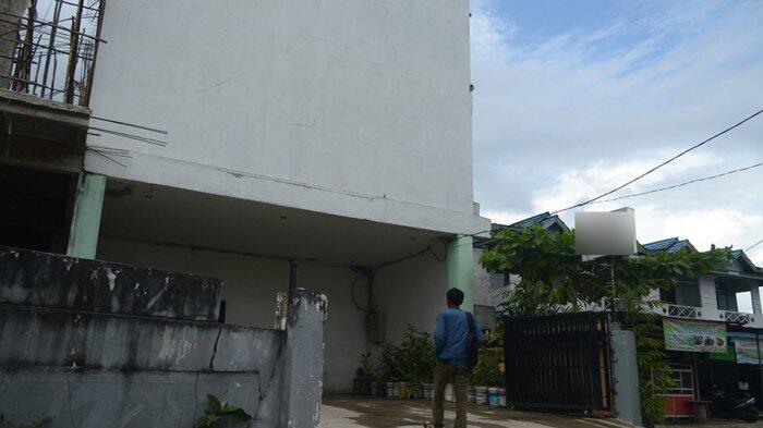 Diduga Sarang Prostitusi, Alat Kontrasepsi Bekas Berserakan di Sekitar Hotel