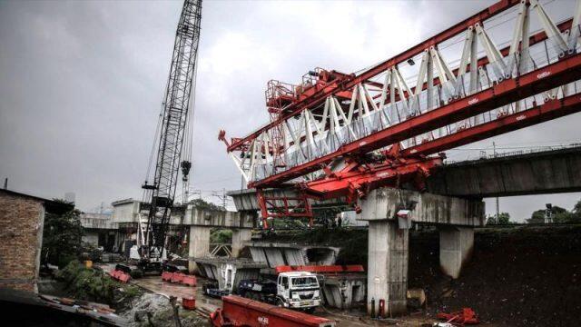 “Crane” Proyek Jalur Ganda Kereta Api Jatuh, 4 Pekerja Tewas